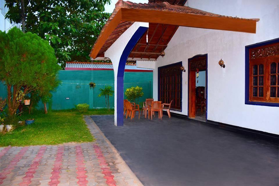 Gold Coast Resort Велигама Экстерьер фото