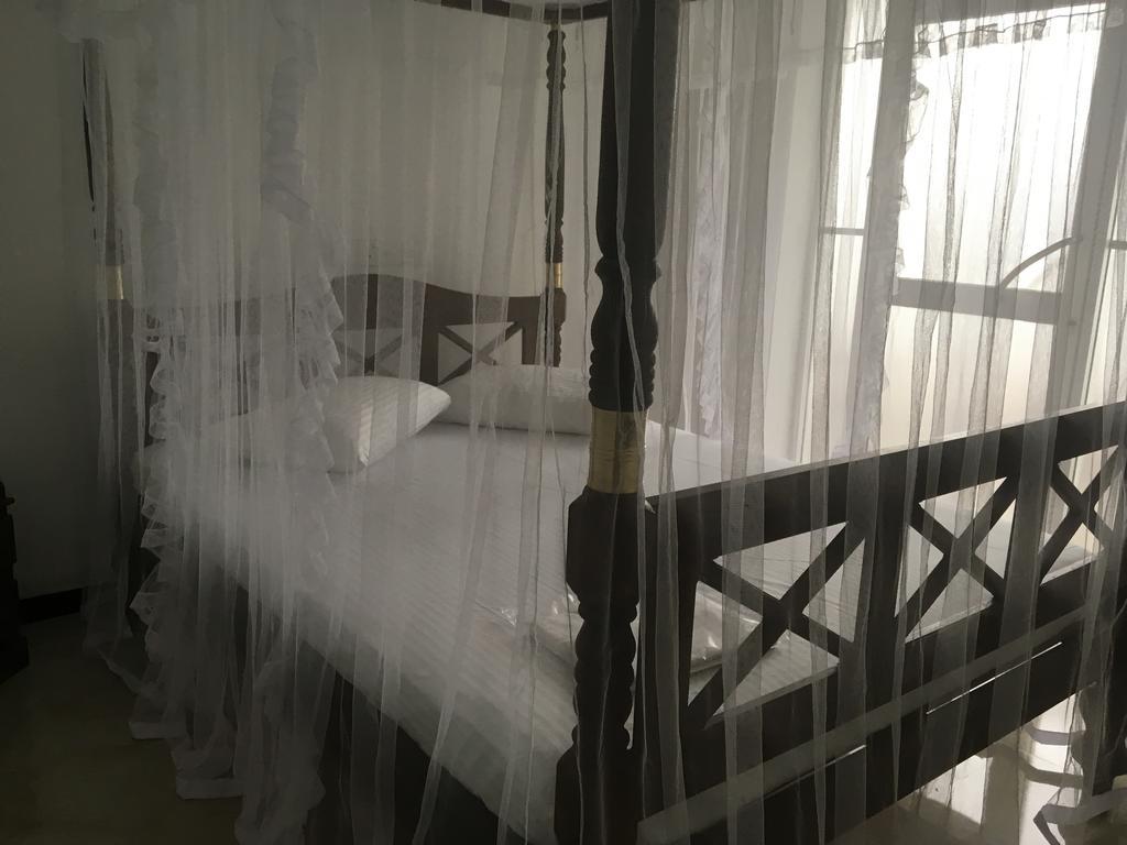 Gold Coast Resort Велигама Экстерьер фото